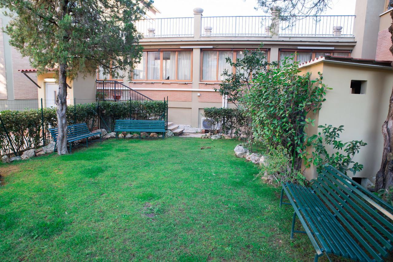 Casa Per Ferie Oasi San Giuseppe Hotel 3*