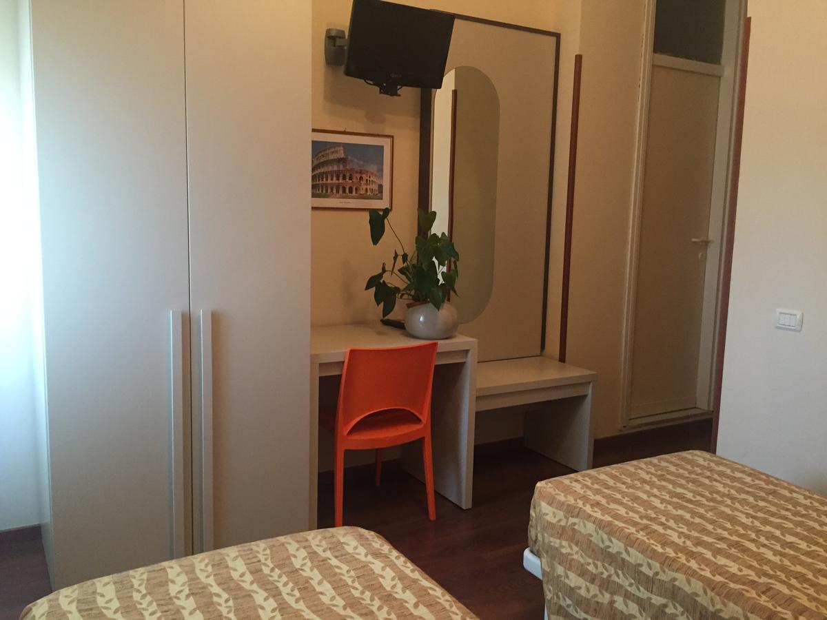 Hotel Casa Per Ferie Oasi San Giuseppe 3*