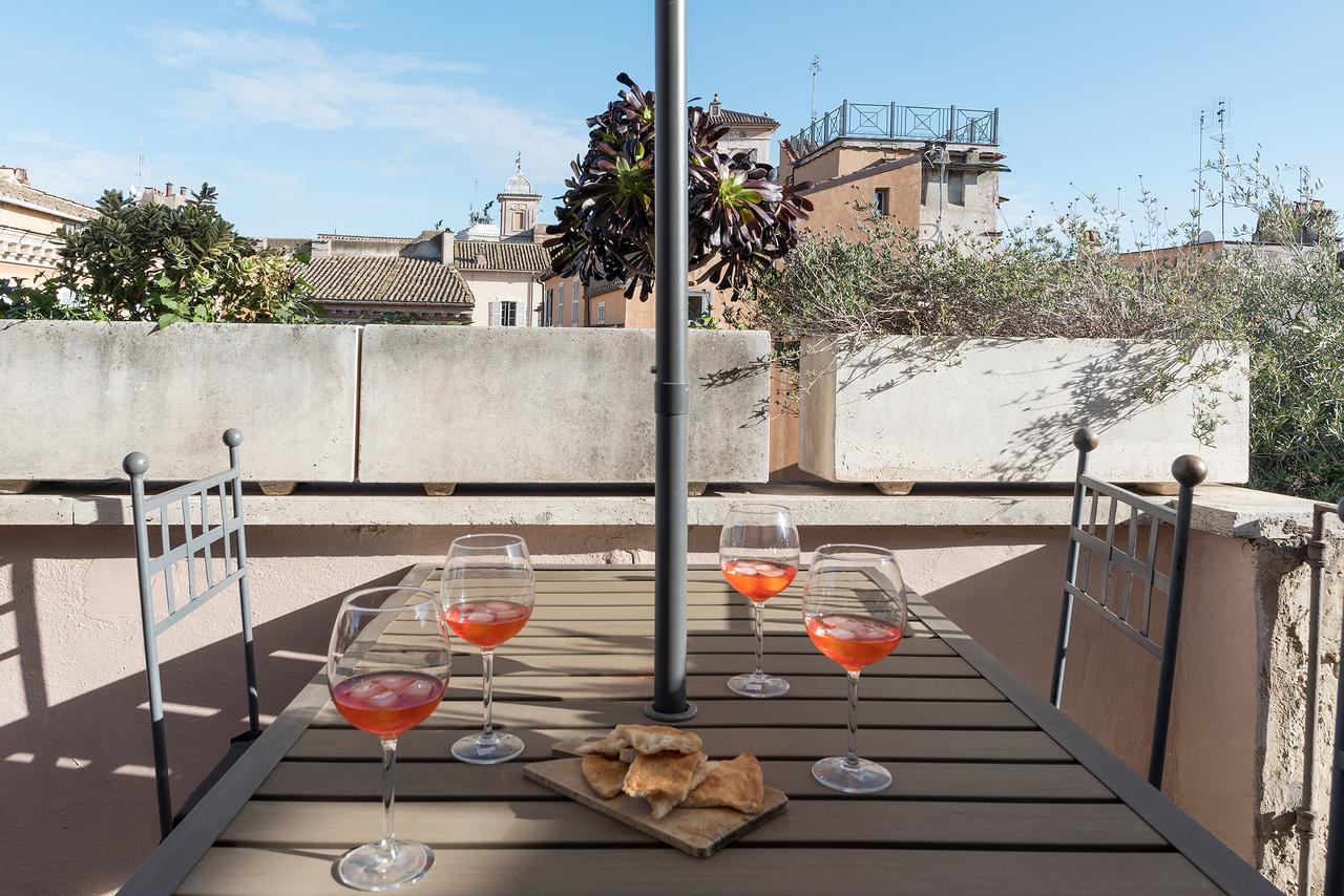Penthouse With Terrace In The Heart Of Appartamento *