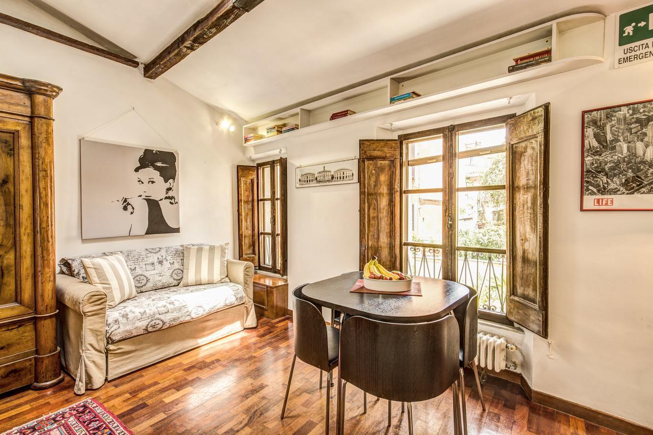 Apartamento Homehouse Garofano - Rione Monti - Colosseum Roma