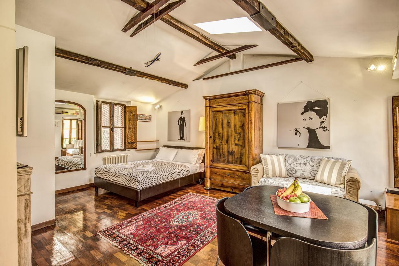 Apartamento Homehouse Garofano - Rione Monti - Colosseum *