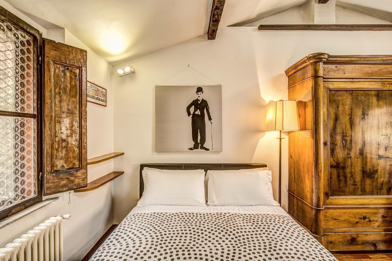 Homehouse Garofano - Rione Monti - Colosseum Apartamento Roma