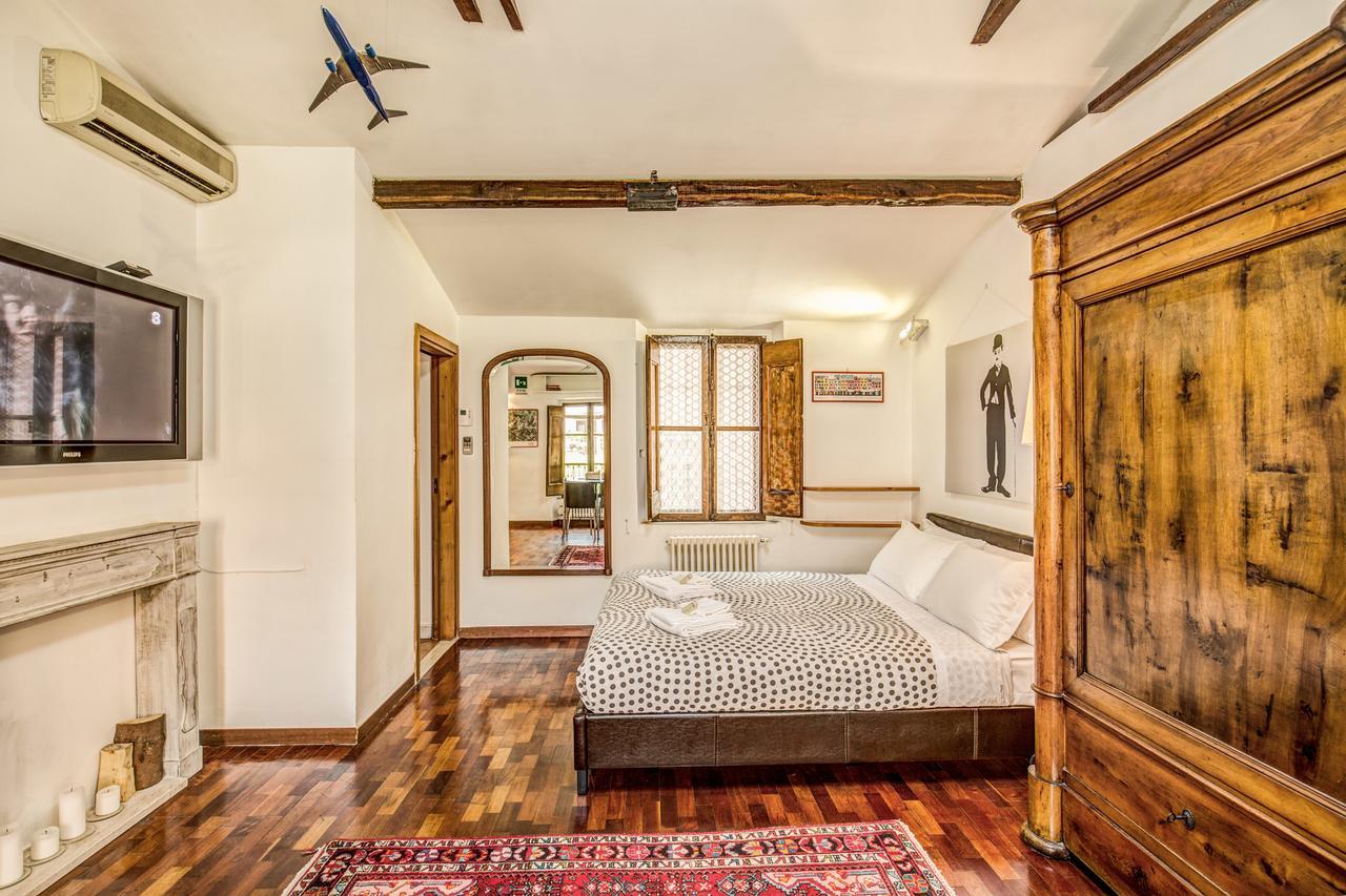 Homehouse Garofano - Rione Monti - Colosseum Apartamento Roma
