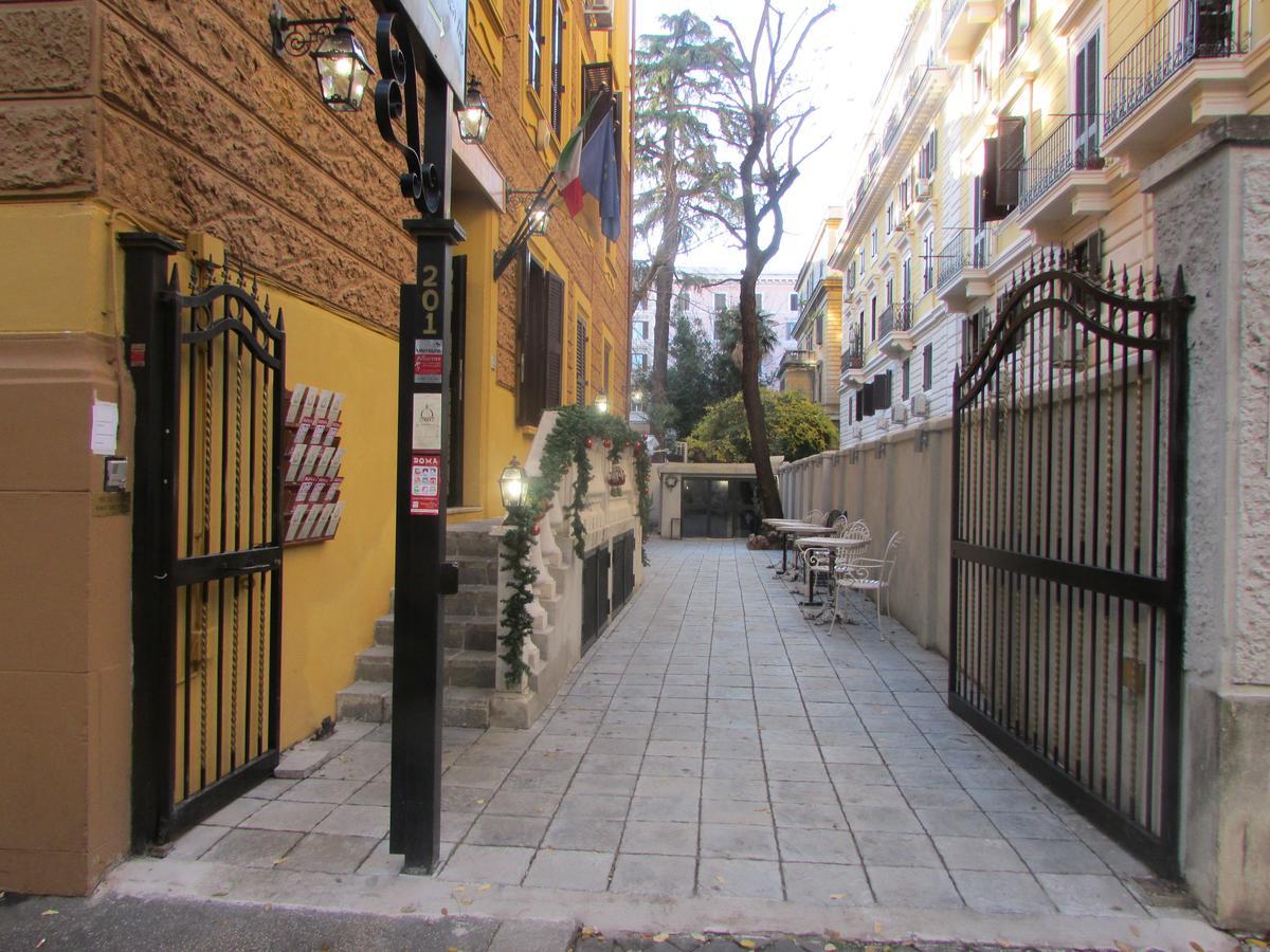 Les D'or Guest house