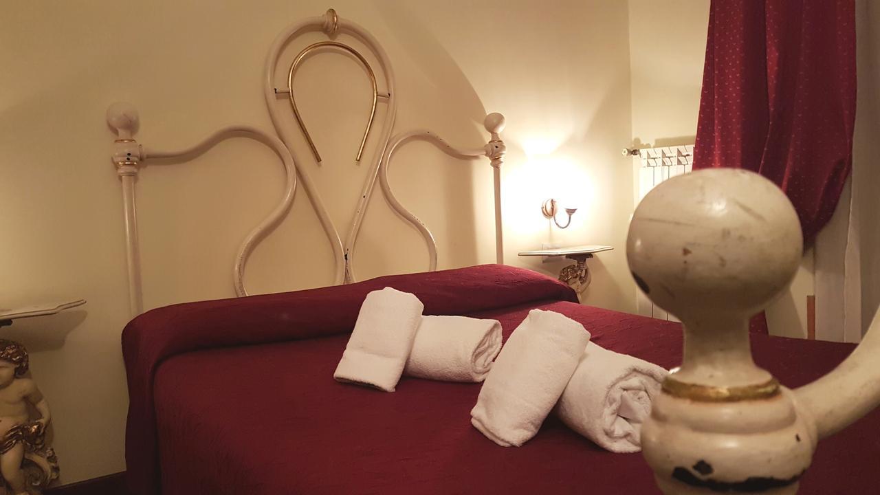 Dimora Storica Urbana Gjestgiverier 3*