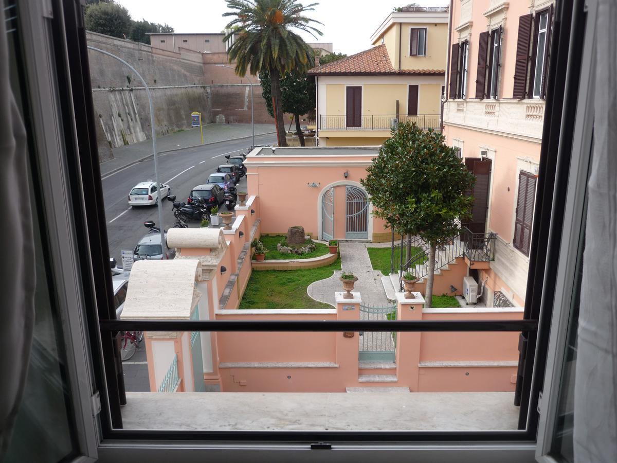 My Bed Vatican Museum Rom