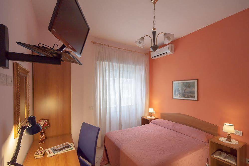 Casa Paola Bed & Breakfast *