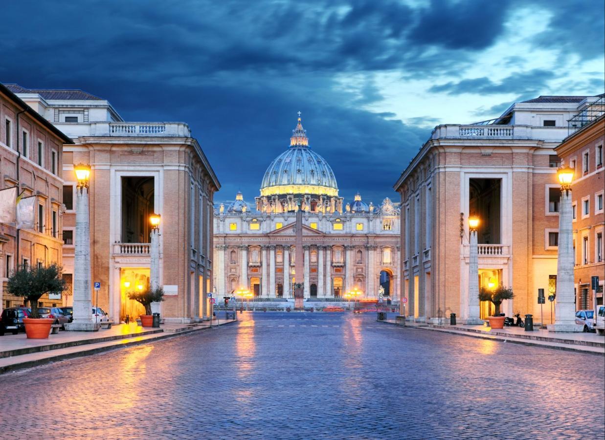 My Bed Vatican Museum Rom