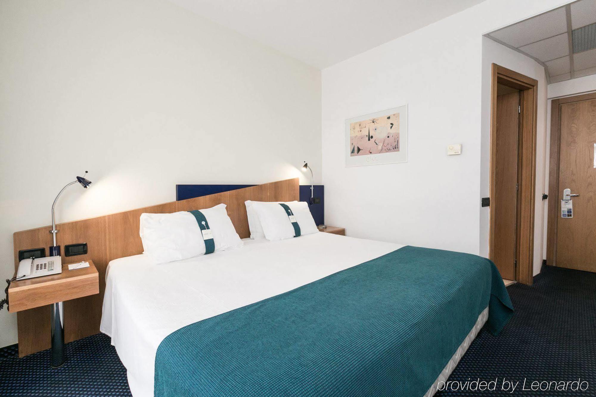 Tuscolana San Giovanni Hotell 3*