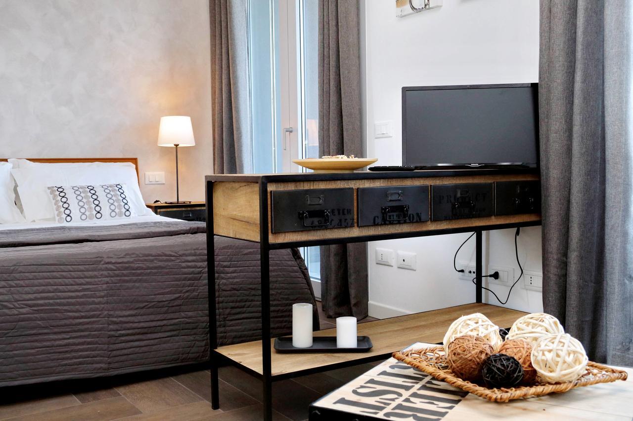 Ych-delizioso Monolocale Con Terrazzo Roma