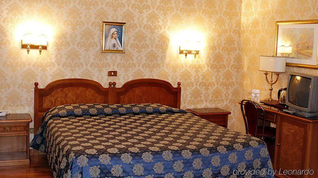 Pace Elvezia 4* Roma