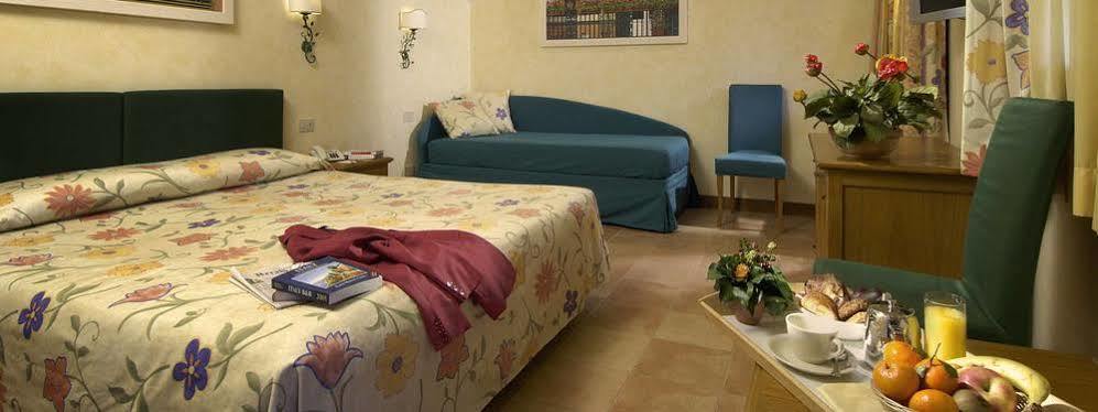 Santa Maria 3* Roma