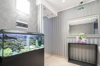 Hotell Happy 2*