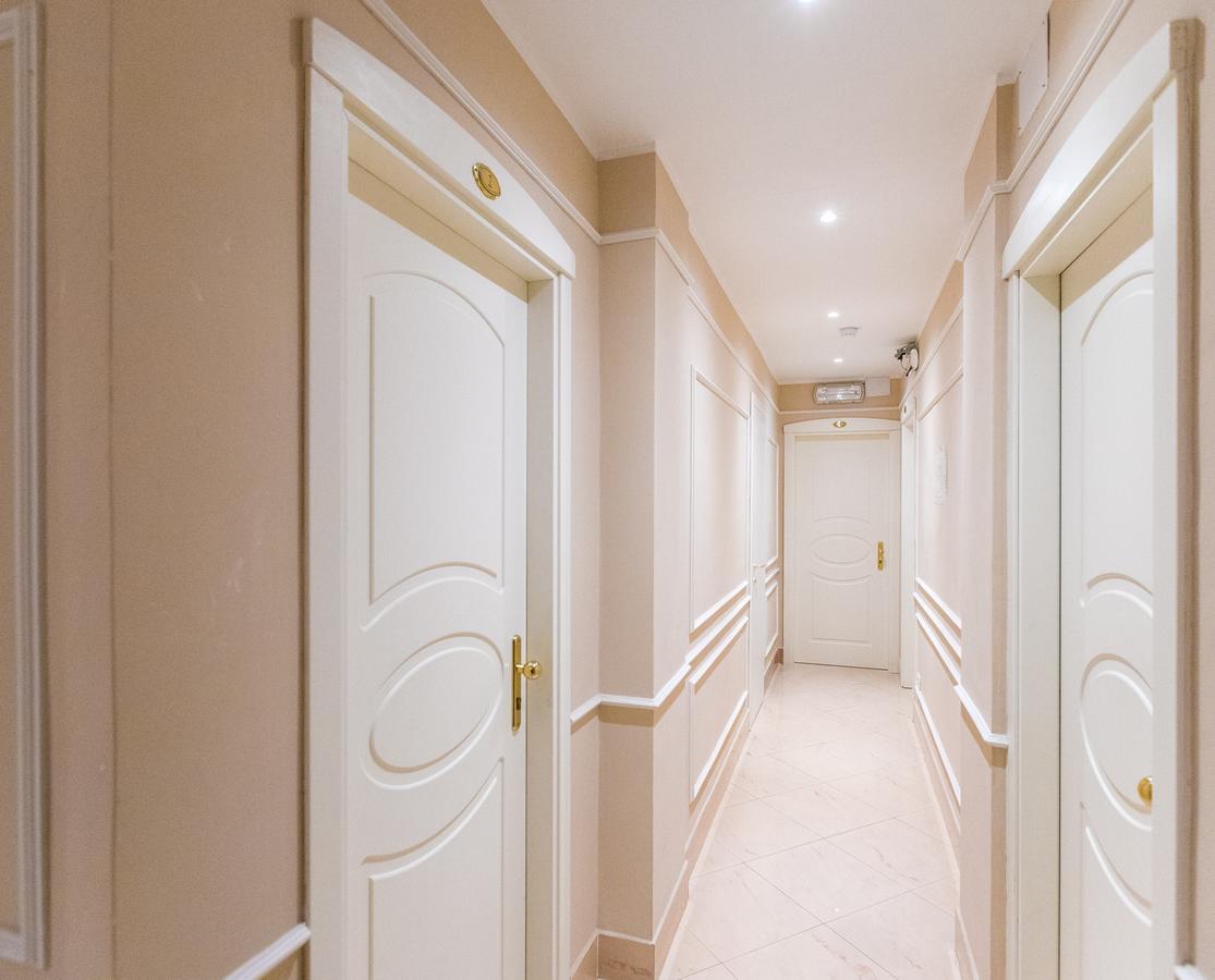 Erdarelli Hotell 3*