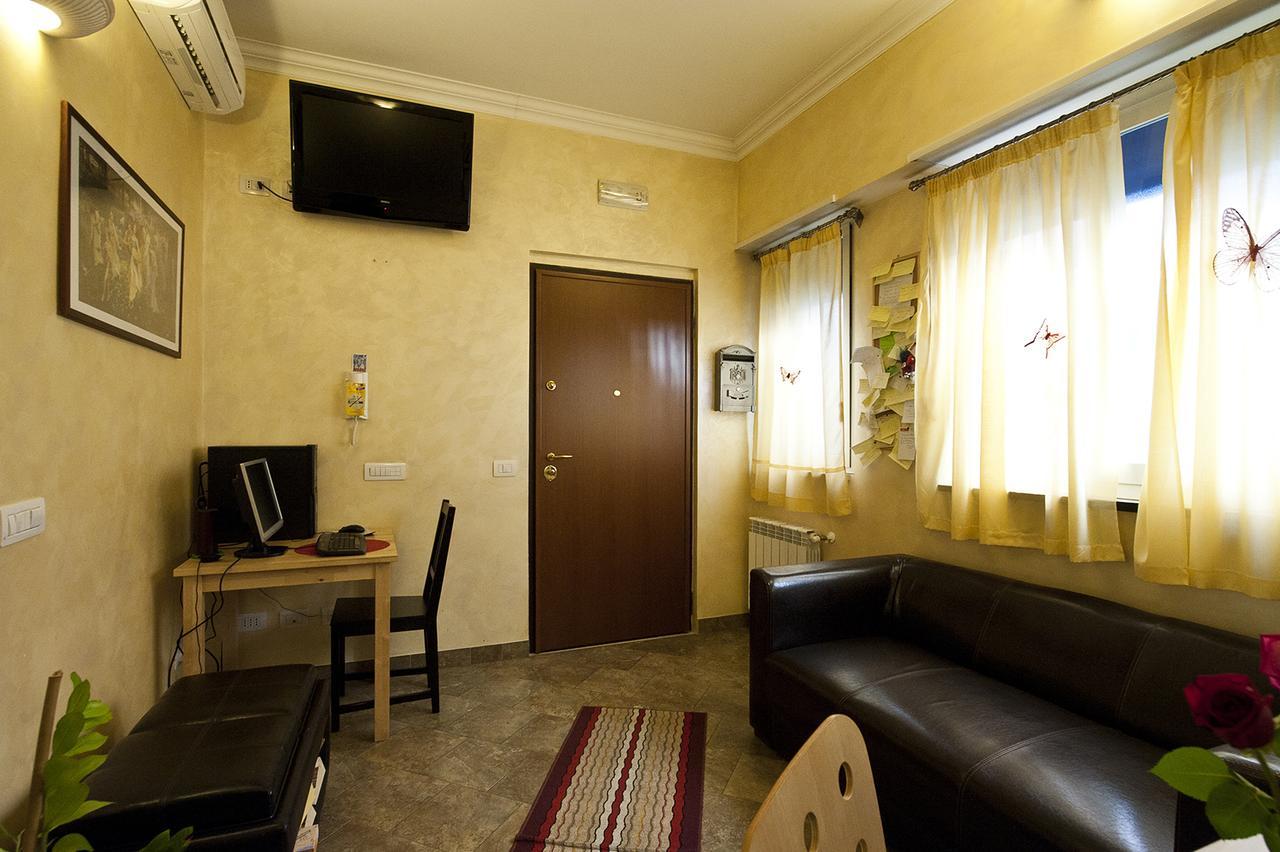 B&B La Porta 3* Rom