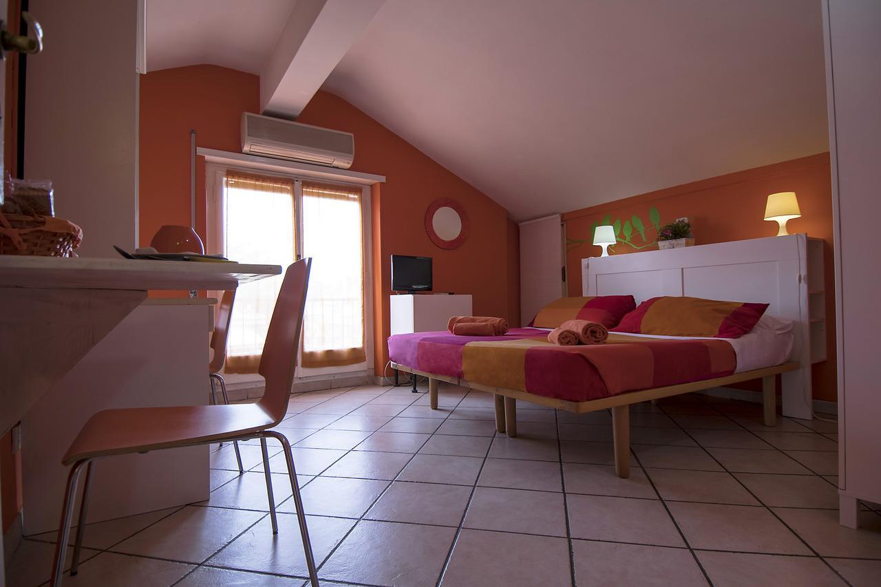 La Voliera Bed & Breakfast Roma
