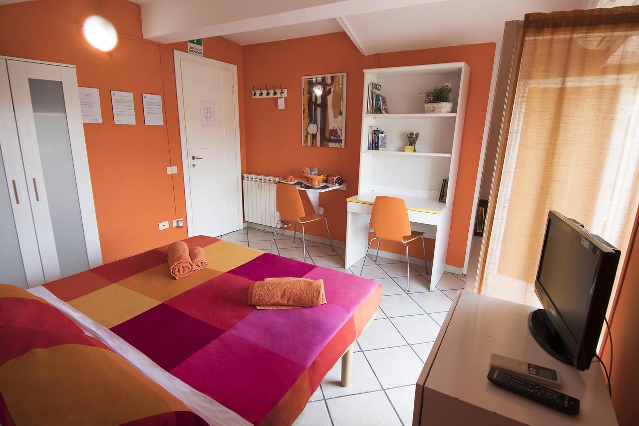 La Voliera Bed & Breakfast Roma