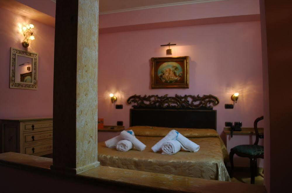 Vibel Hotell 2*