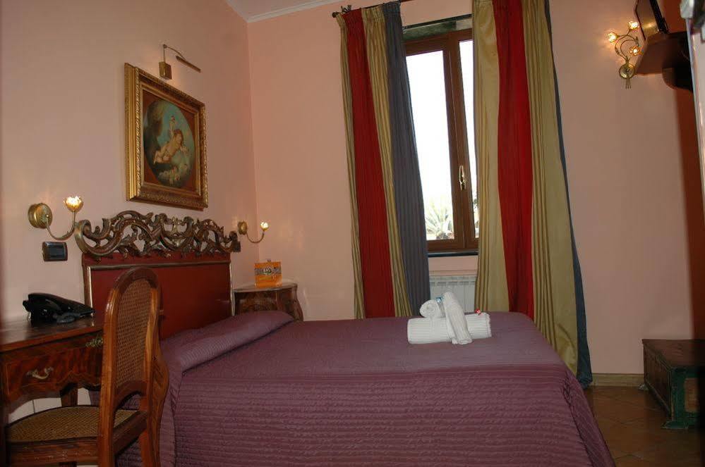 Vibel Hotell 2*