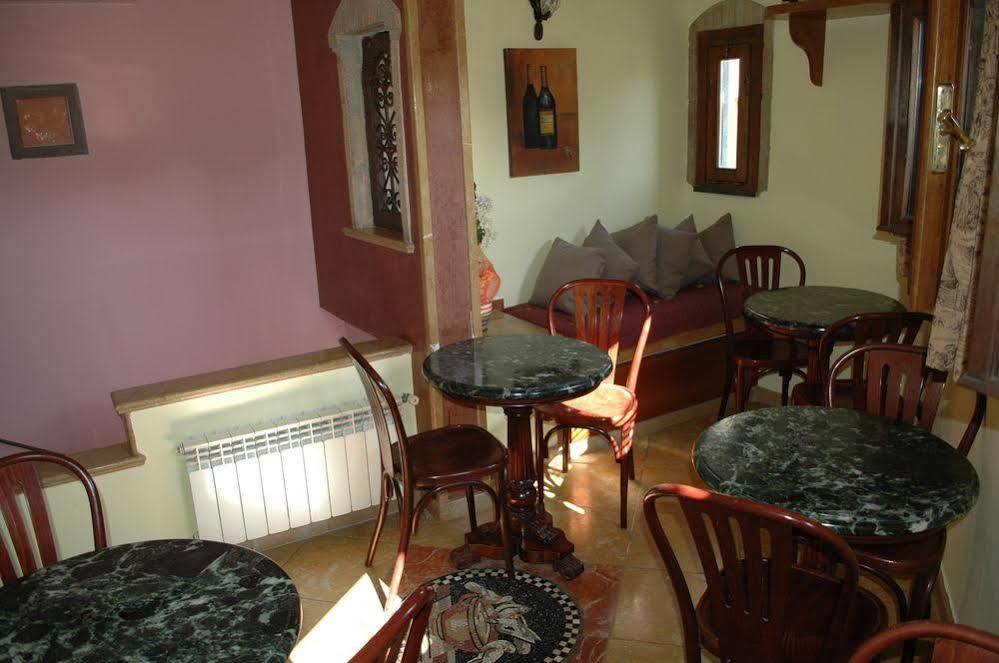 Vibel Hotell 2*
