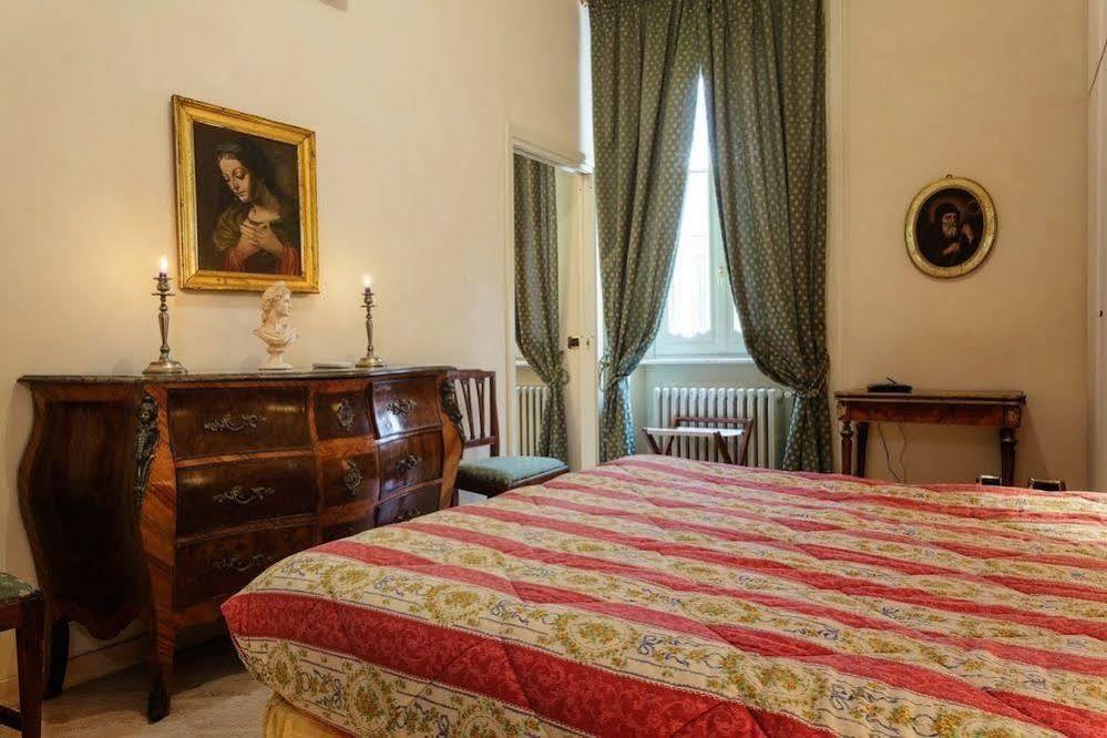 Dimora Storica Palazzo Marescalchi Belli Appartamento Roma