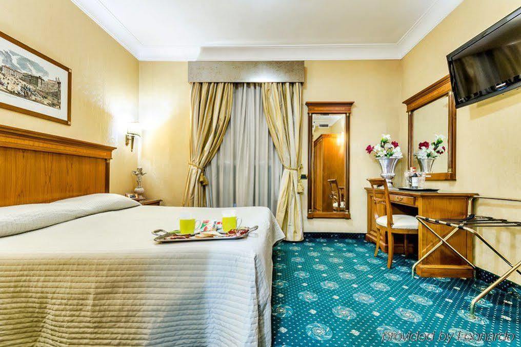 Luxury H 2000 Bed and breakfast Roma