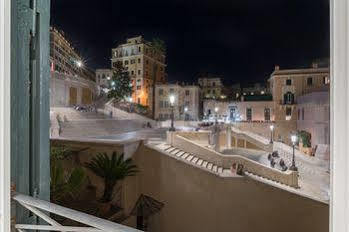 Hotell Les Diamants Spanish Steps 2*