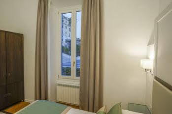 Les Diamants Spanish Steps 2* Roma