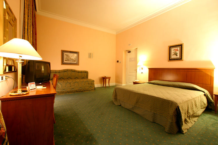 Hotel Ateneo Garden Palace Roma