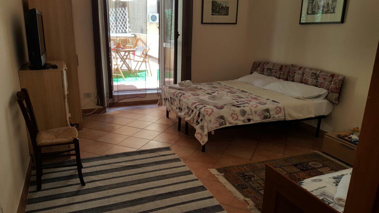 Bed & Breakfast Space *