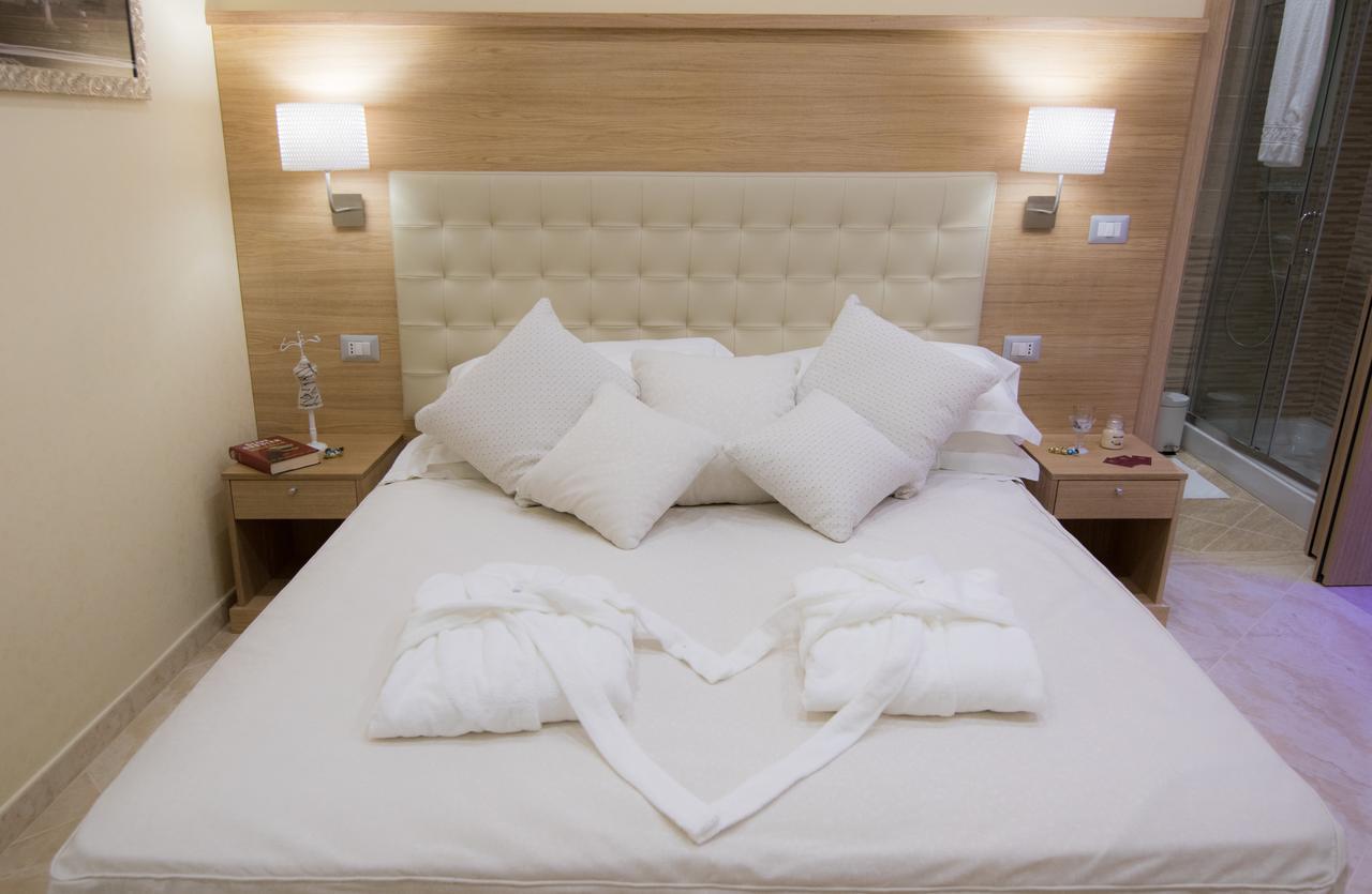Esposizione Palace Hotel Roma