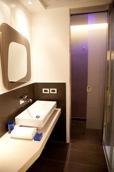 Face To Face House Bed & Breakfast 3*