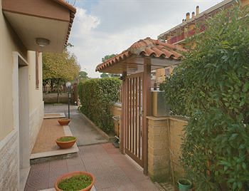 Bed & Breakfast Domus Domiziana Rome