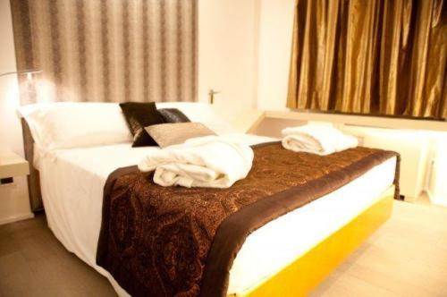 Bed & Breakfast Face To Face House Roma