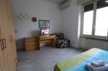 Maria Grazia Bed & Breakfast Roma