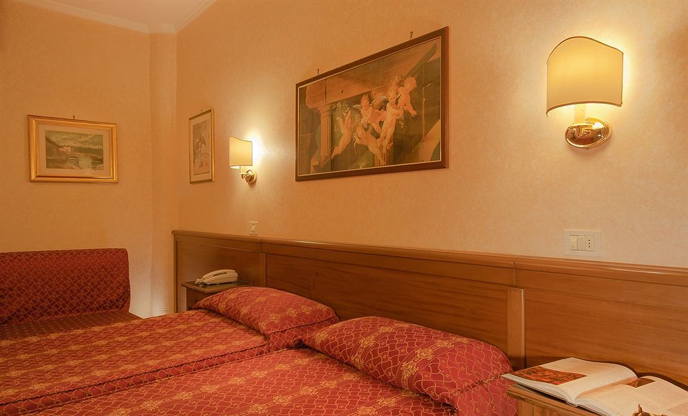 Silla 2* Roma