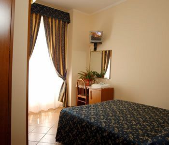 Hotel Maryelen 2 3*
