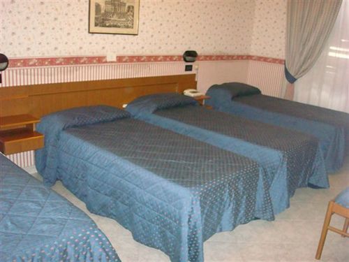Hotell Orbis 2*