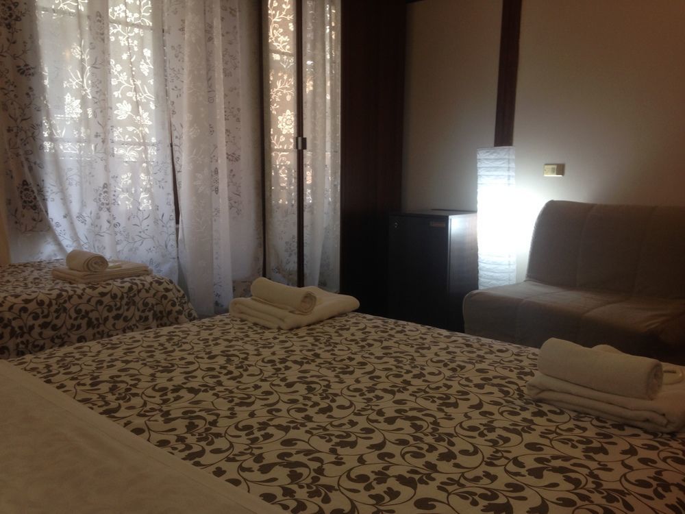 Luxury In 3* Rom