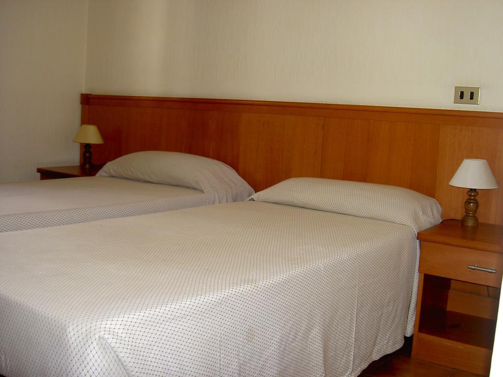 Hotel Cinecittà 3*