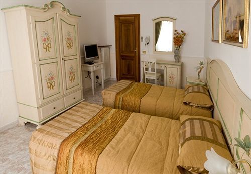 Hotell Cupido 3*