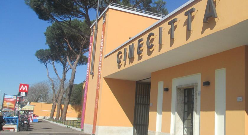 Cinecittà 3* Roma