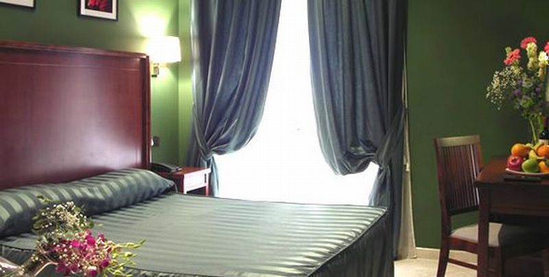 Hotel Taormina 2*