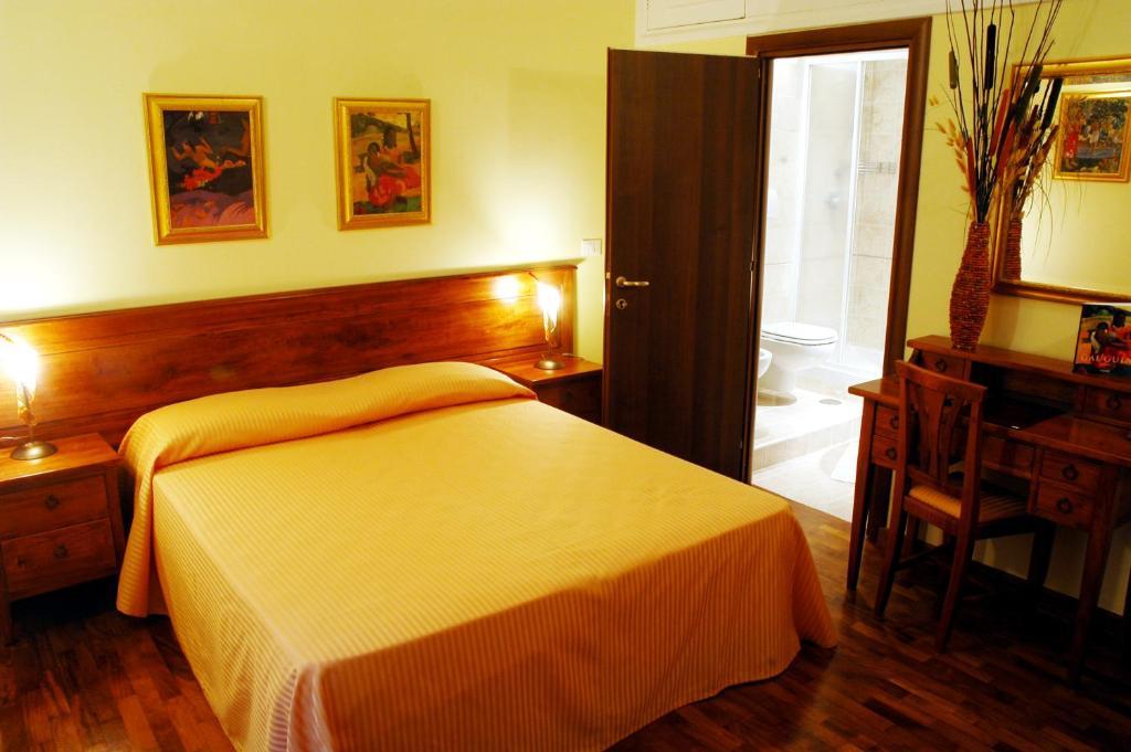 Tamara's Bed & Breakfast 2*