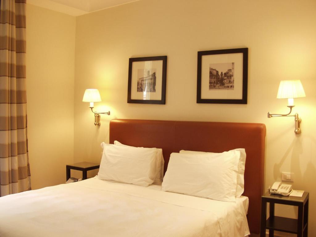 Hotel Santa Chiara 3*