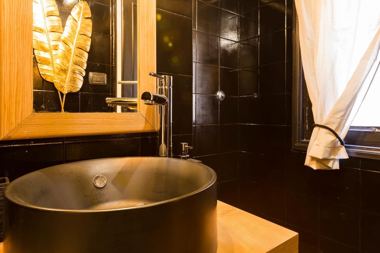 Pantheon Luxury Gold Apartamento