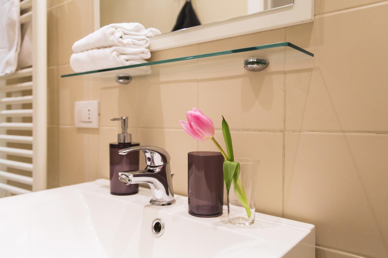 Apartment Trasteverehome - Paglia House Of 17Century In Trastevere Rom