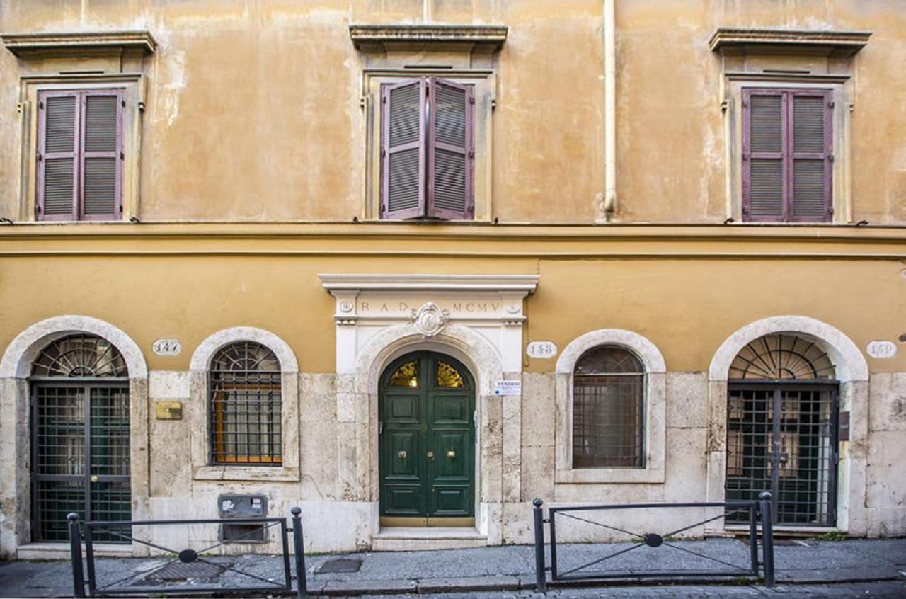 Trevi Contemporary Gjestgiverier