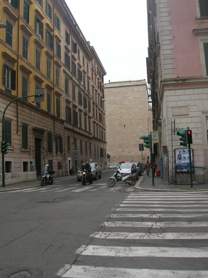 Alojamento de Acomodação e Pequeno-almoço Qindajie House Roma