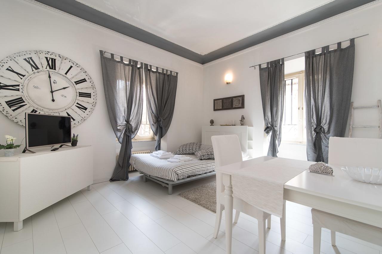 White Borgo Affittacamere Roma